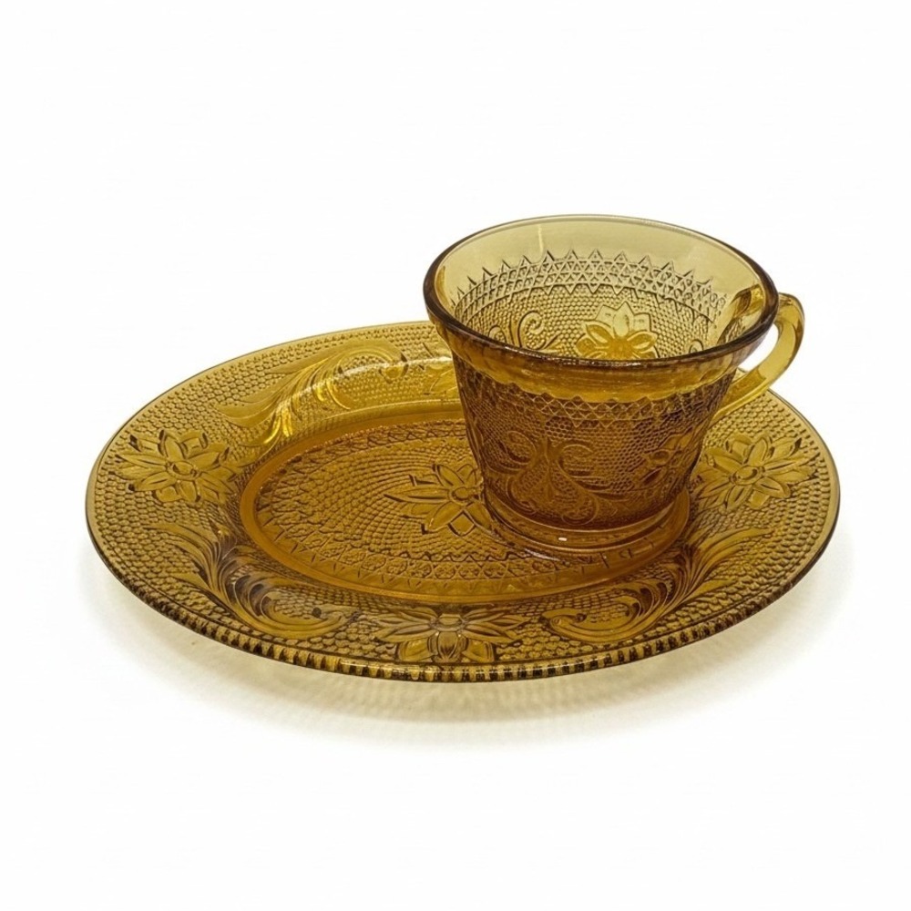 Tiara Indiana Glass Sandwich Amber Snack Set Tea Cup Plate Vintage Amber Gold